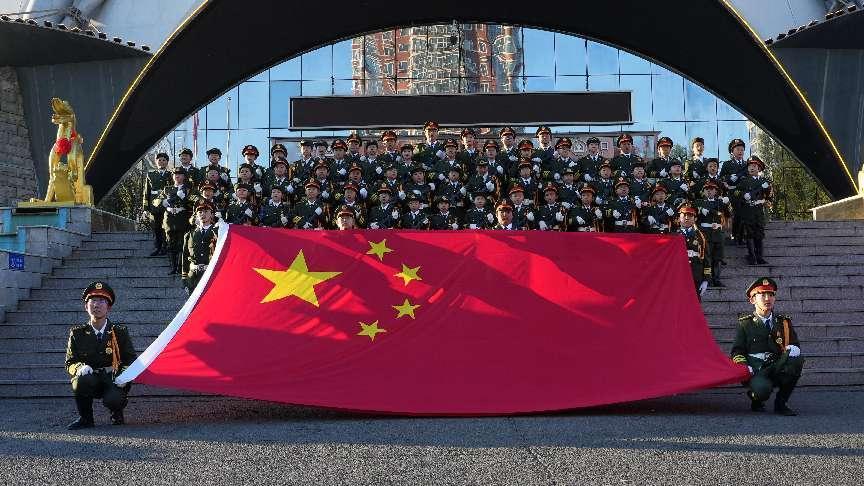 首届“同升一面旗·同唱一首歌”爱国主义教育公益活动国庆节在全国多地顺利举办